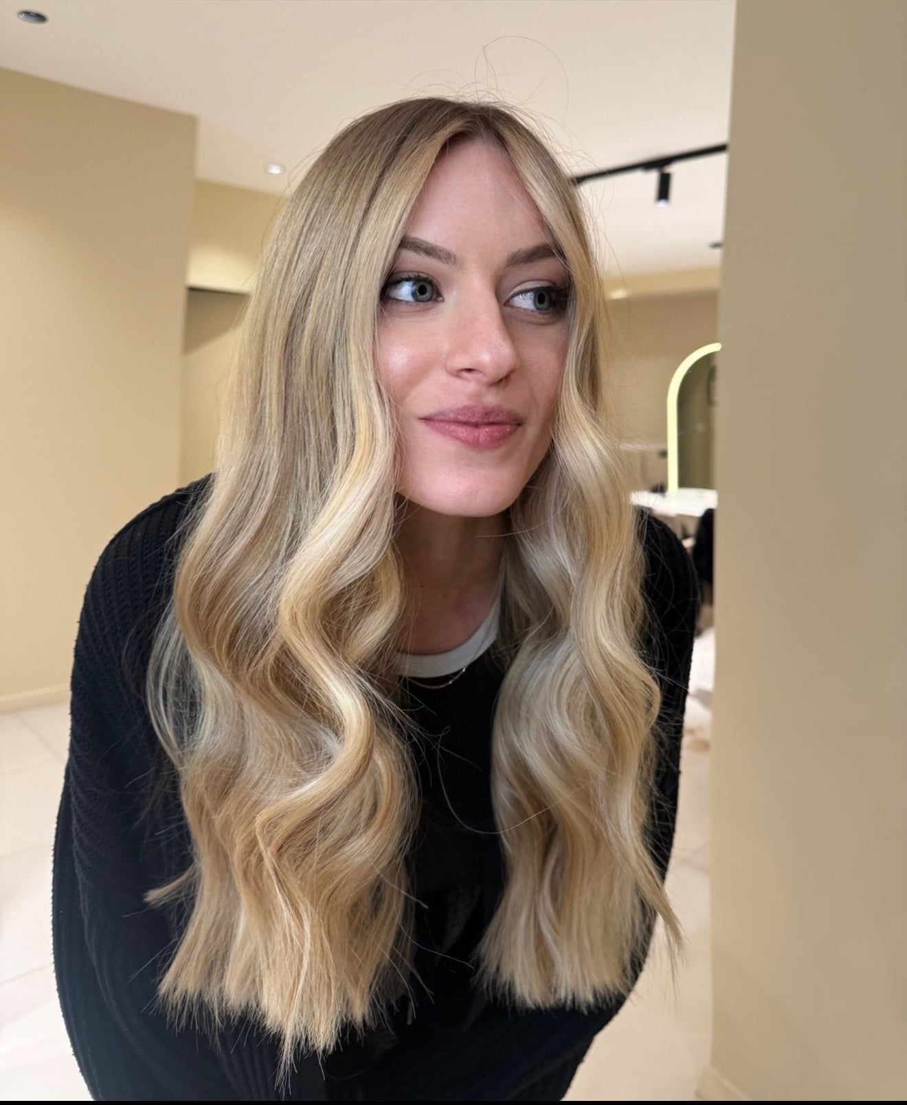 Cheveux longs : Quand couper les pointes ?