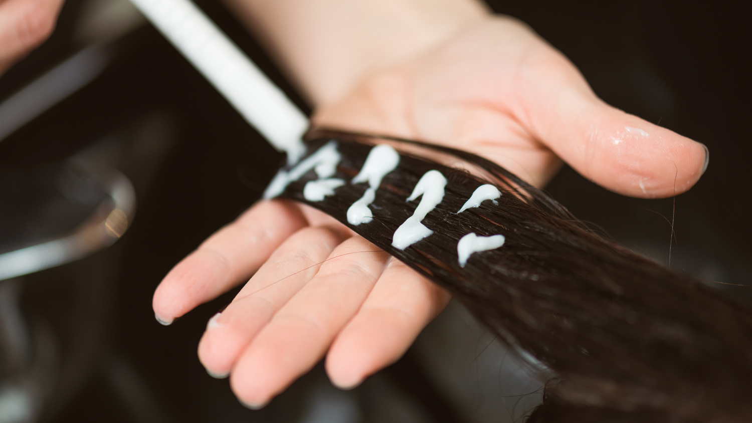 Rituel Post-Vacances : Redonnez vie à vos cheveux