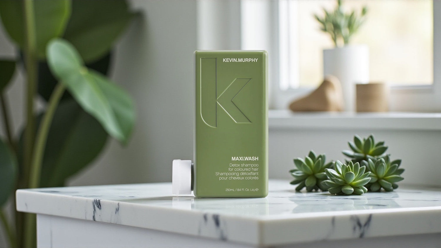 MAXI.WASH - LE SHAMPOING PURIFIANT HAUTE PERFORMANCE POUR UN CUIR CHEVELU FRAIS ET LÉGER